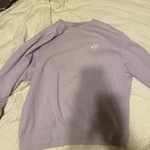 oversized nike sweatshirt